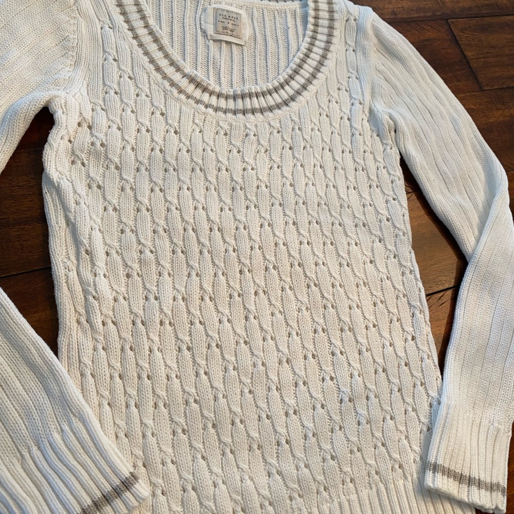 Old Navy chunky sweater